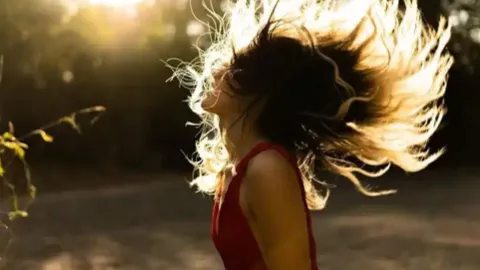 埃文凯尔捐二战相册